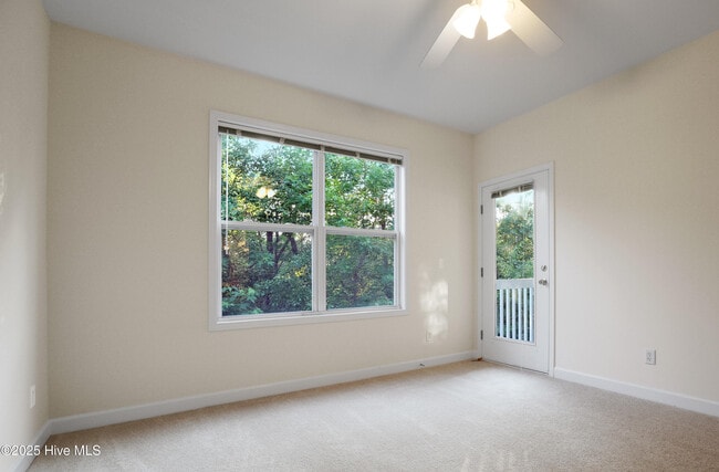 Building Photo - 730 Indica Ct