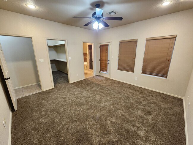 Building Photo - 1293 Mission Nuevo Dr