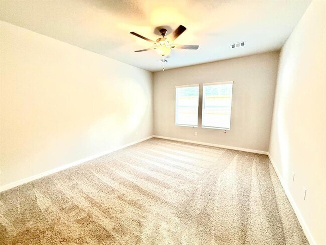 Building Photo - 7898 Alset Dr