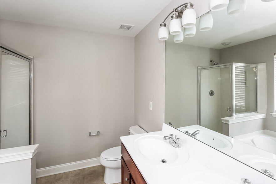 Building Photo - 4346 Clymer Ct