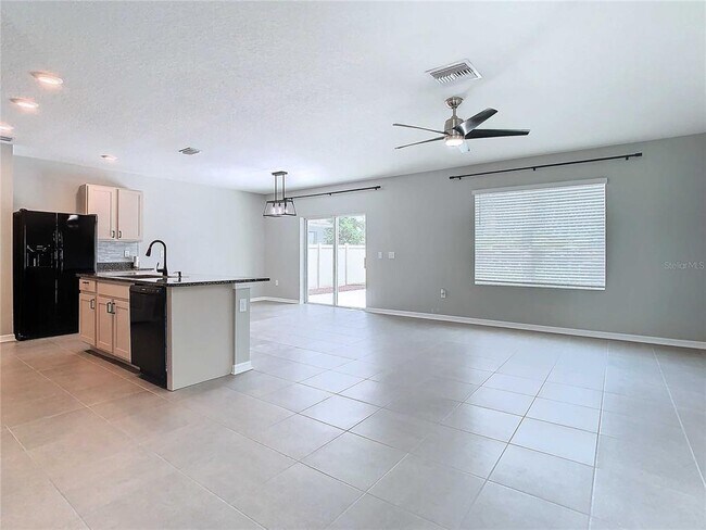 Building Photo - 32670 Ansley Bloom Ln