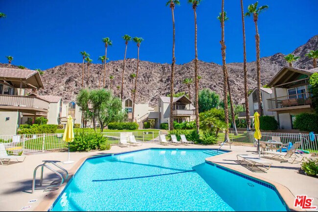 Building Photo - 78155 Cabrillo Ln