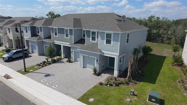 Building Photo - 2480 Penguin Blvd