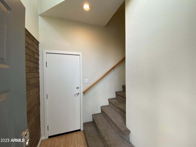 Building Photo - 3633 N 3rd Ave