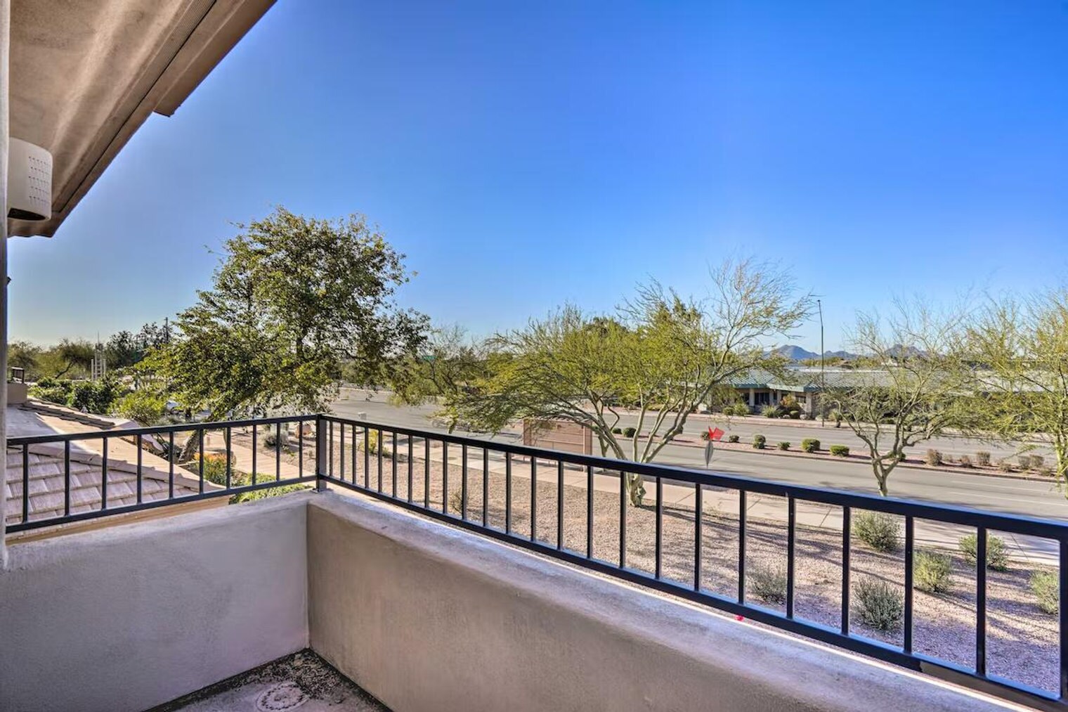 Building Photo - 15240 N Clubgate Dr