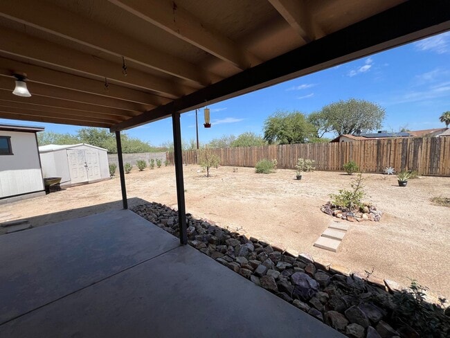 Building Photo - 5981 N Sebba Pl