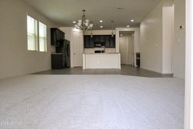 Building Photo - 3648 E Perkinsville St