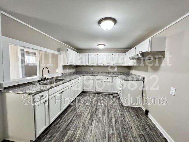 Building Photo - 638 Hodgin Valley Rd