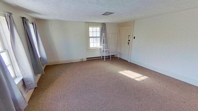 Building Photo - 29 Chester St