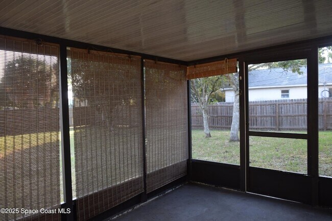 Building Photo - 1756 Jacobin St NW