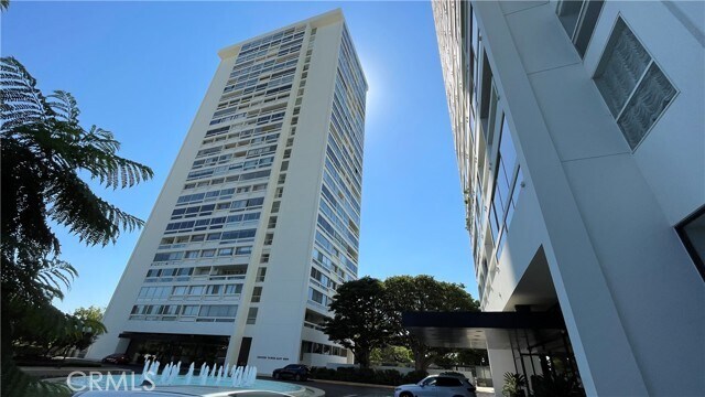 Building Photo - 2220 Avenue of the Stars