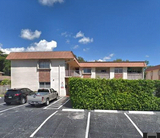 Building Photo - 1541 NE 34th Ct