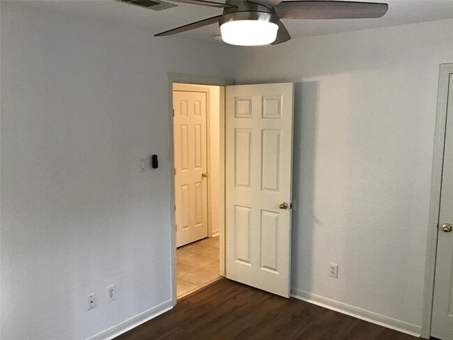 Building Photo - 54 Shimmer Pond Pl