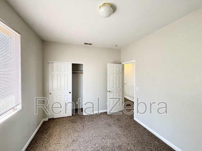 Building Photo - 3566 Santa Maria Ave