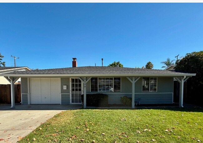 Primary Photo - Charming 3 Bedroom, 1 Bath home in the Cam...