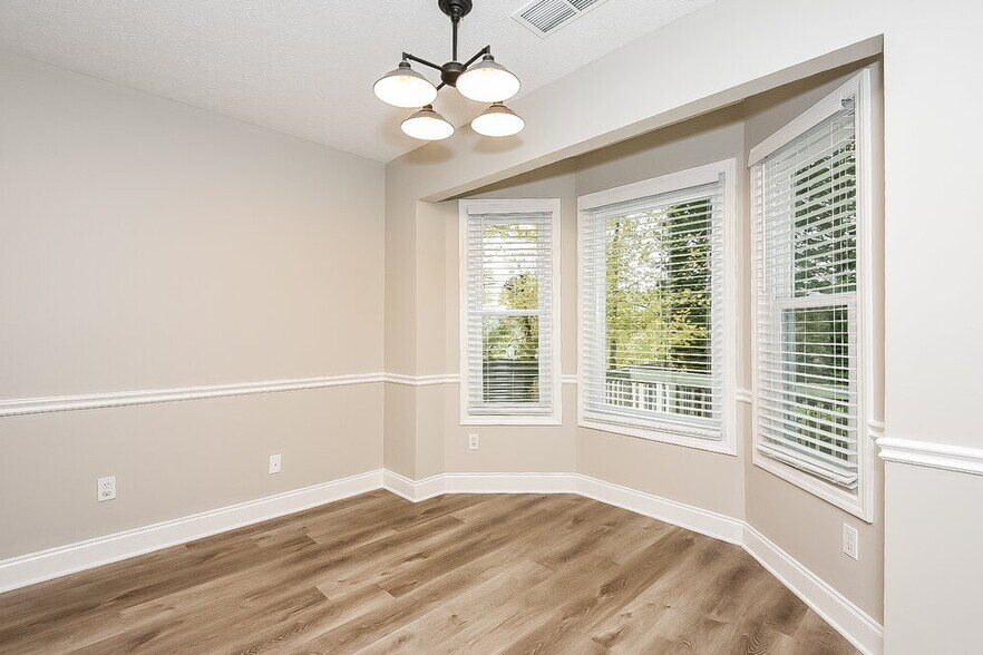 Building Photo - 4969 Abbotts Glen Trail NW