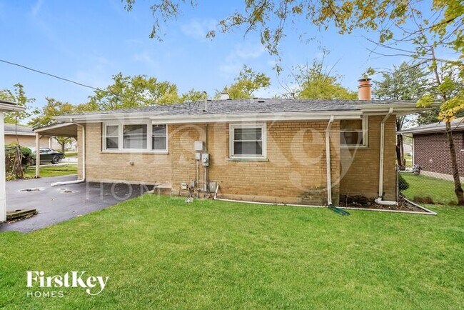 Building Photo - 1003 Blackhawk Dr