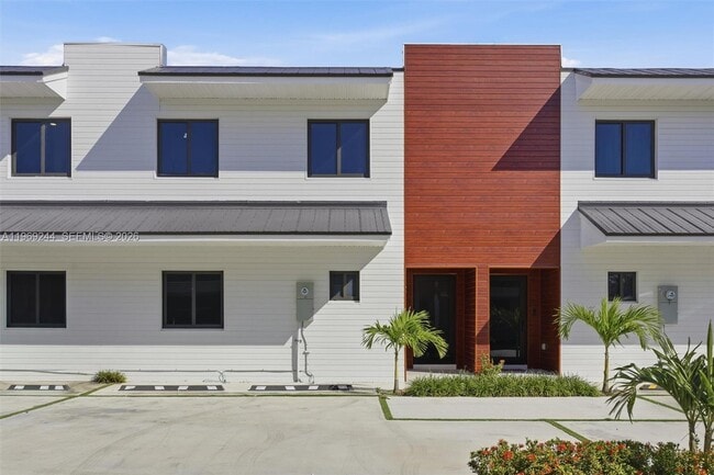 Building Photo - 936 NW 10th St