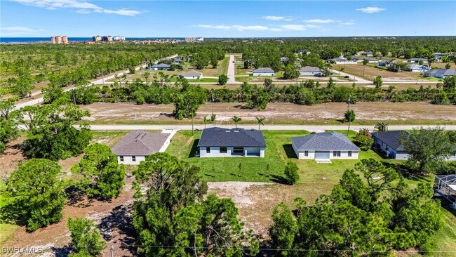 Building Photo - 3928 NW 46th Ln