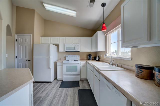 Building Photo - 3875 Strawberry Field Grove