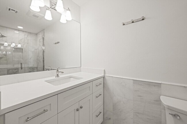 Building Photo - A modern revival of classic architecture, this Nichols Hills residence has been meticulously rebu...