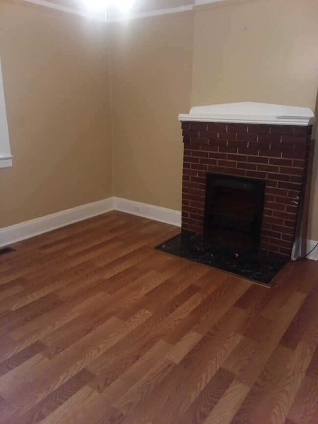 Building Photo - 671 Park Ave