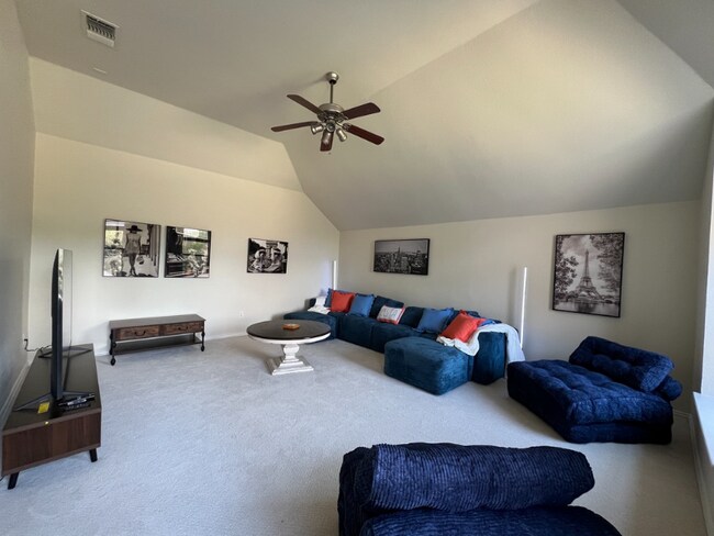 Building Photo - 1724 Turnberry Ln