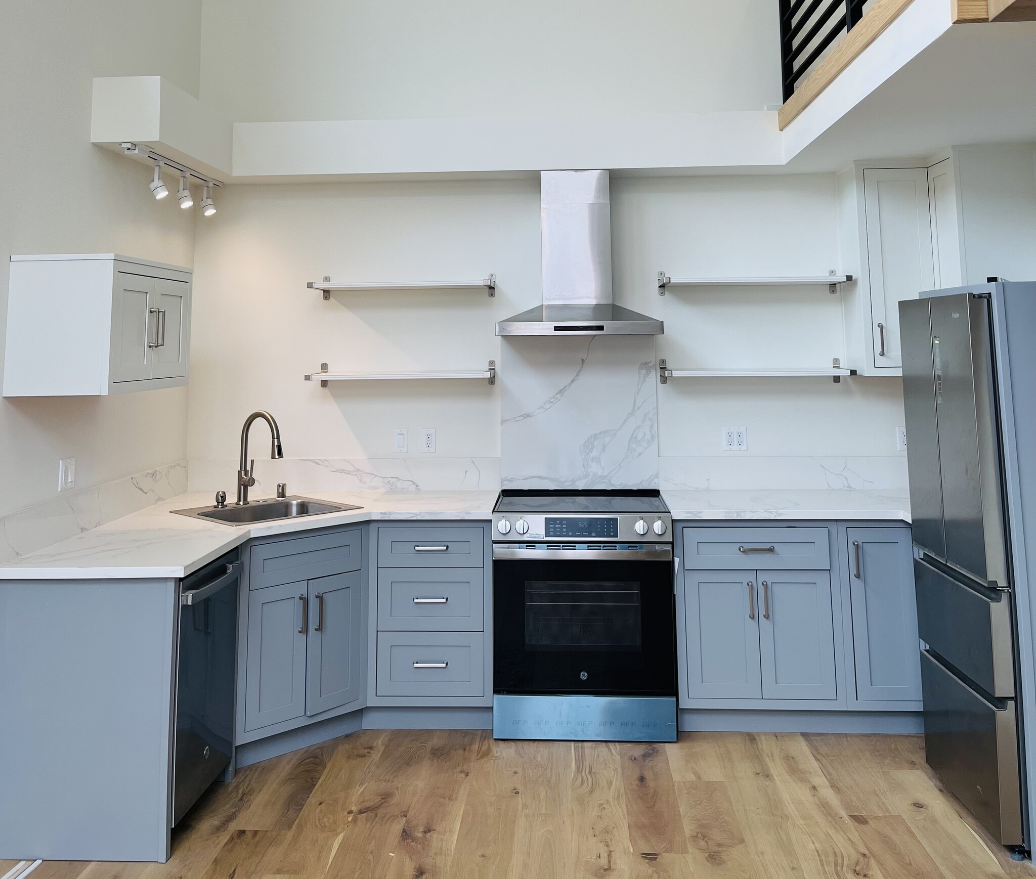 Building Photo - 31 Hermosa Ave