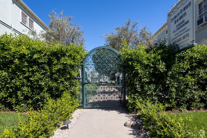 Front Gate - 1828-1850 N Edgemont Street Los Angeles, CA 90027