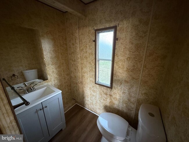 Building Photo - 56 Club Dr