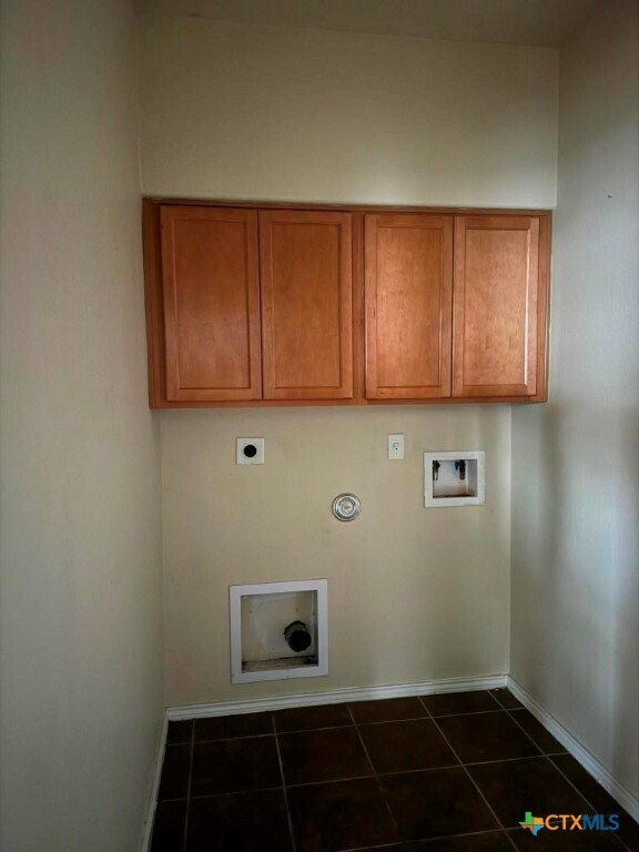 Building Photo - 4902 Bridgewood Dr