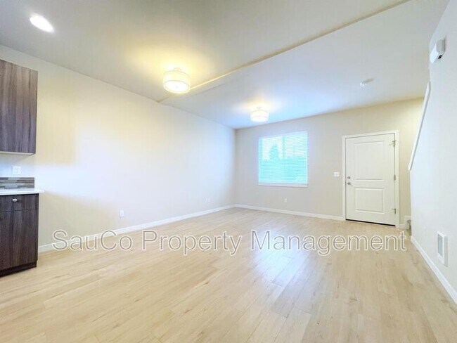 Building Photo - 17345 SW Blanton St