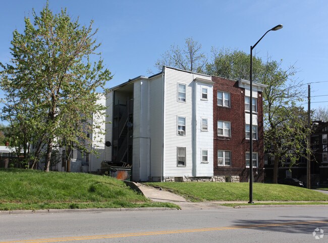 Building Photo - 100-110 N Indiana Ave