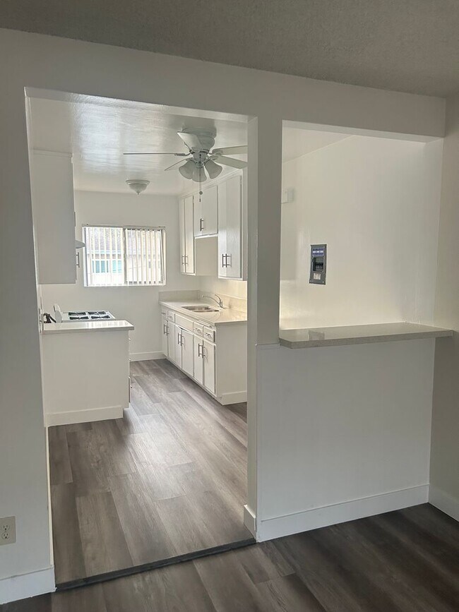 Interior Photo - 821 Glenway Drive