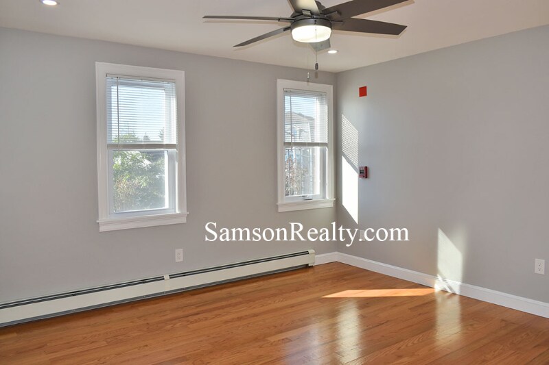 Building Photo - 296 Atwells Ave