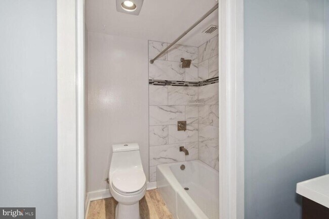 Building Photo - 3701 S George Mason Dr