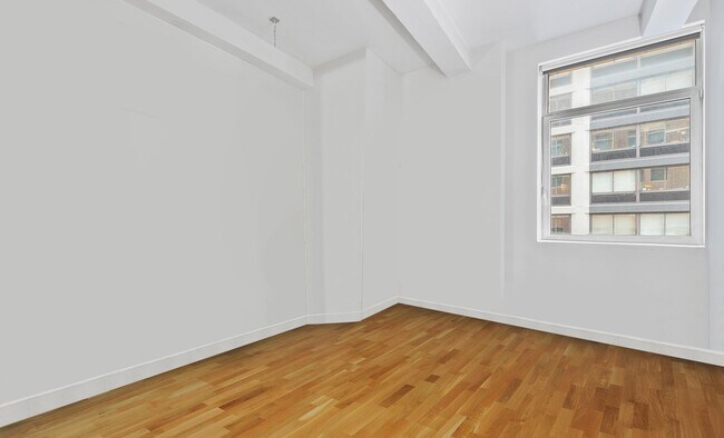 Building Photo - 245 7th Ave