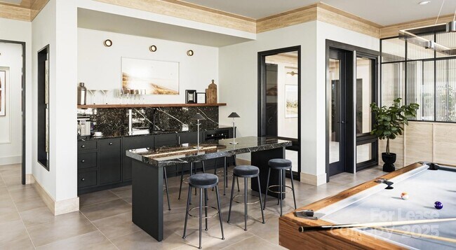 Building Photo - 255 W Bland St