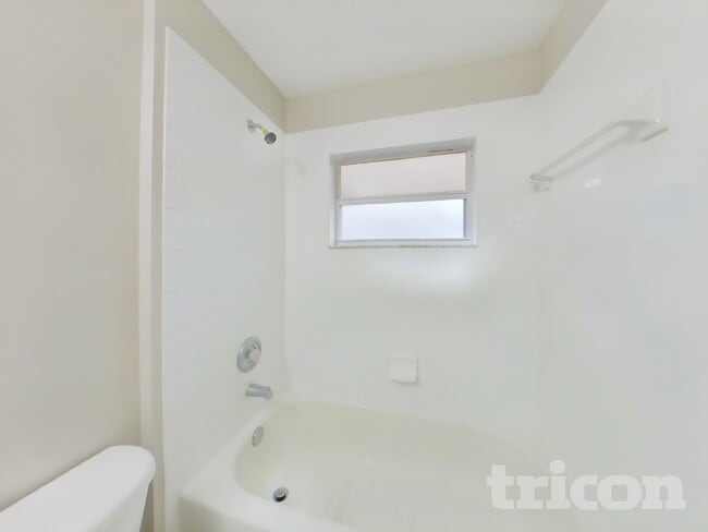 Building Photo - 4401 Reynolds Ridge Ct