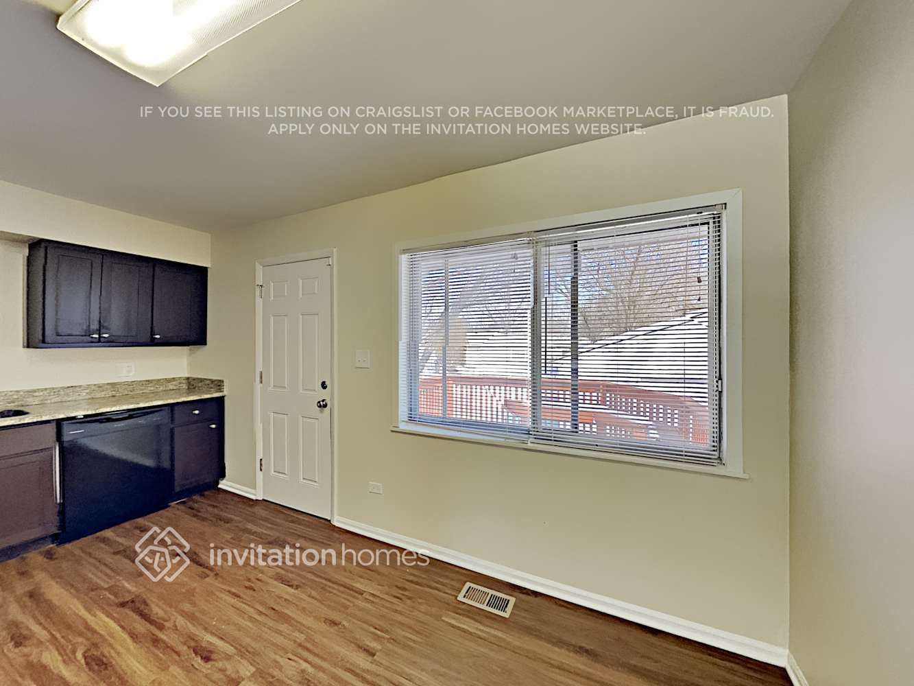 Building Photo - 4242 Clark Dr