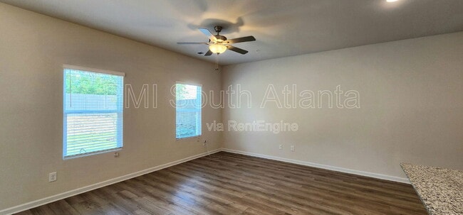 Building Photo - 336 Sinclair Ct