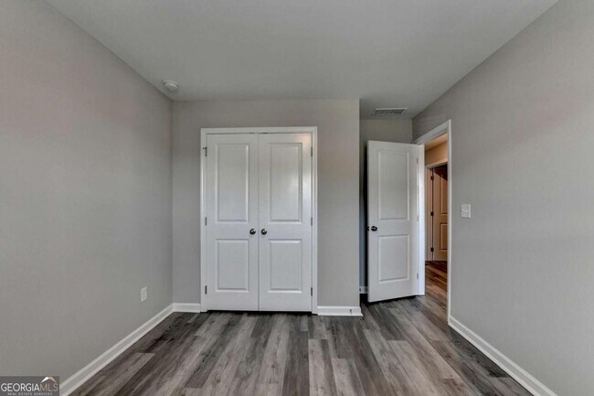 Building Photo - 125 Osprey Overlook Dr