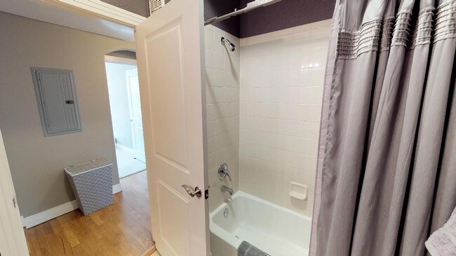 Building Photo - 9079 East Panorama Circle, Unit 201