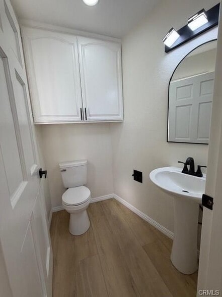 Building Photo - 2059 Shasta St