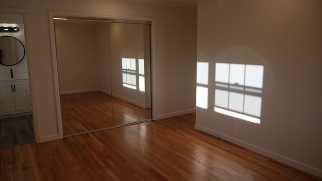 Building Photo - 1525 Ivy Ct