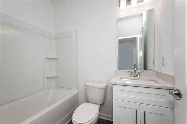 Building Photo - 101 Pearl St