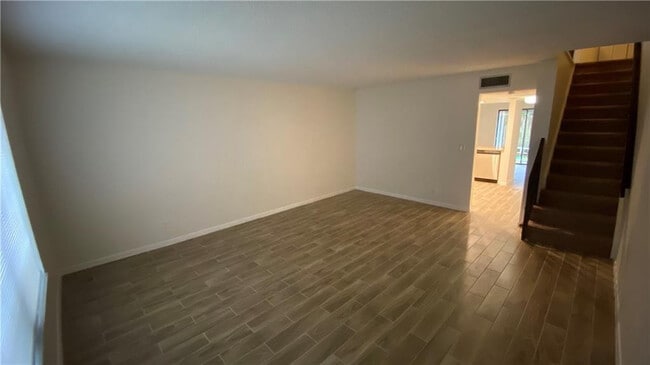 Building Photo - 5269 SW 40th Ave