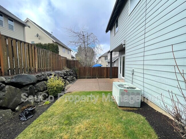 Building Photo - 12766 NW Bayonne Ln