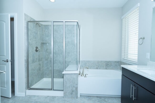 Building Photo - 2813 Barnsley Dr