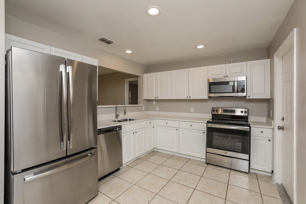 Building Photo - 703 Harland Ct